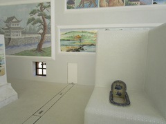 ４階の展示は昔のタイル製品もの写真。和式トイレもタイルですね
