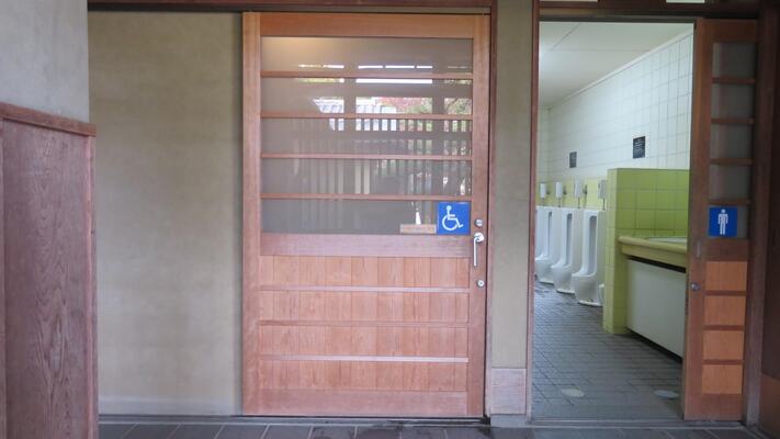 車いすトイレの外観写真