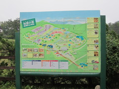 駐車場にある案内図の写真。園内は広いので、あらかじめ施設の場所を見てから入場すると効率よく周れます