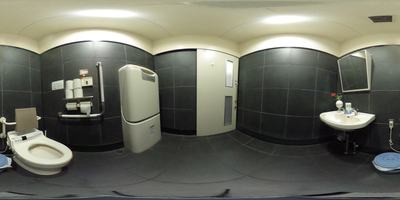 車いすトイレの内部360度写真(クリックで新しいウィンドウが開きます)