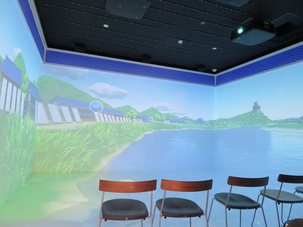 清流長良川と鮎を紹介するシアターの写真