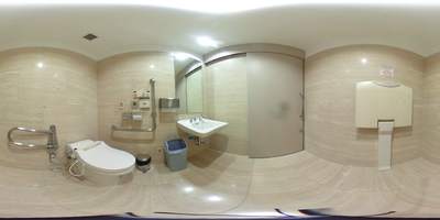 車いすトイレの内部360度写真(クリックで新しいウィンドウが開きます)