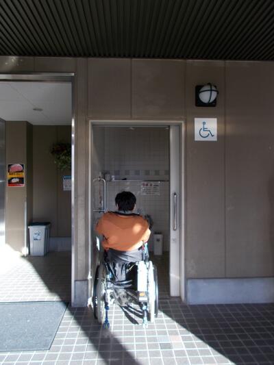 車いすトイレの外観写真