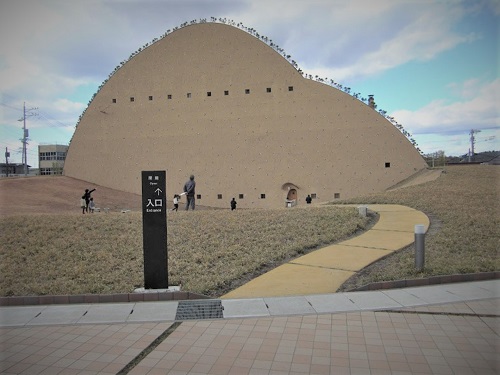 多治見市モザイクタイルミュージアムの外観写真