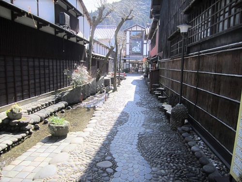 郡上八幡の古い町並みの写真