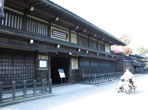 日下部民藝館の外観写真